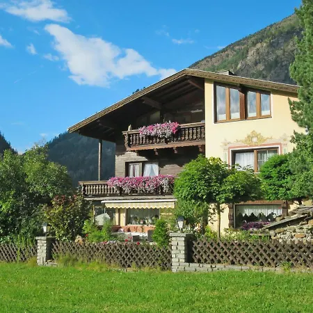 Simone By Interhome *