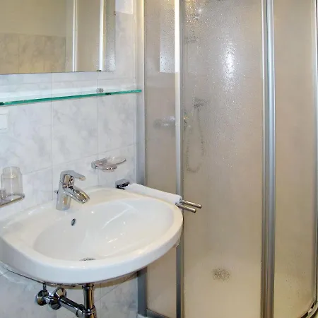 Appartamento Simone - Soe728 By Interhome